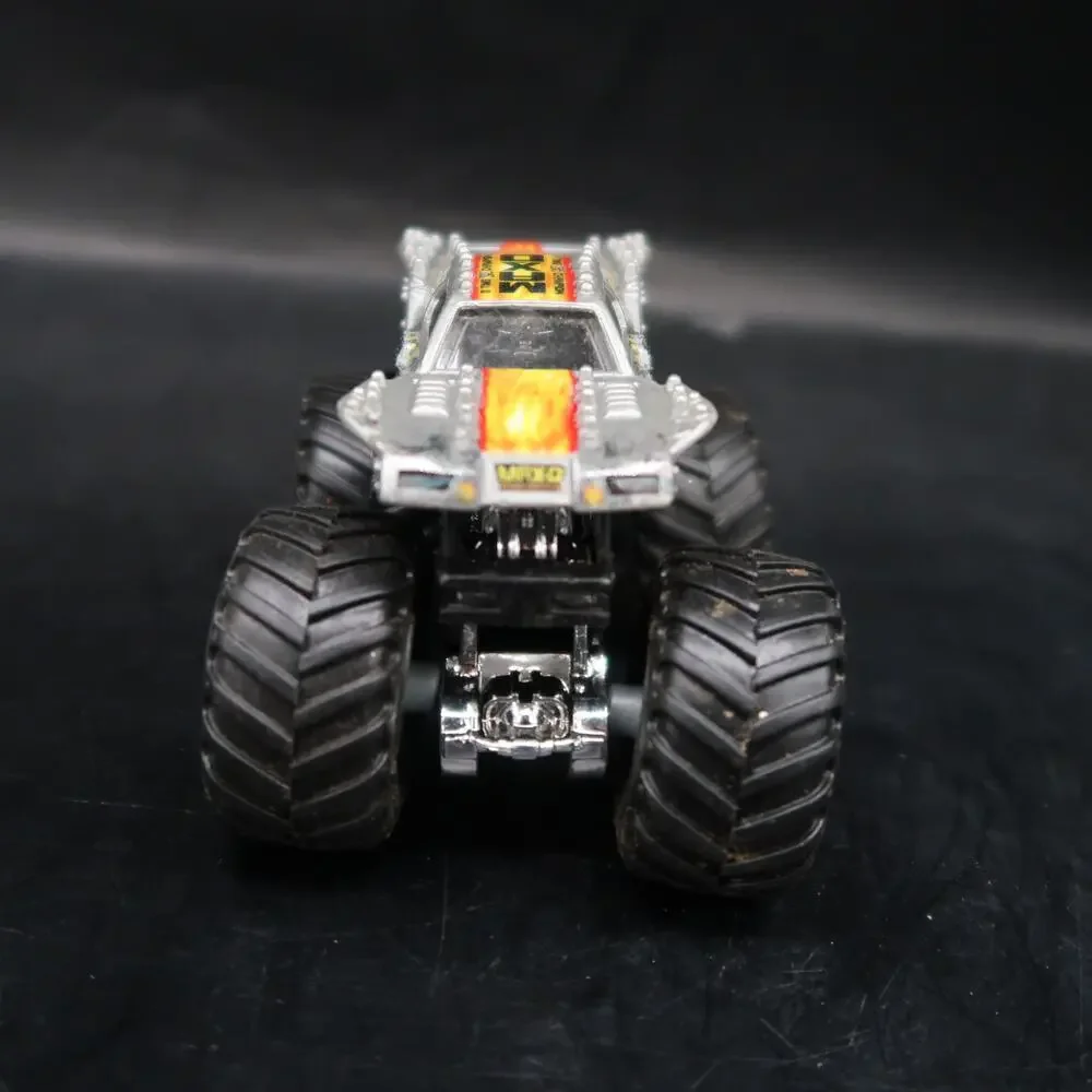 Hot Wheels Monster Jam Maxd Diecast Car Toy Vehicle Silver 1:64 Scale Loose